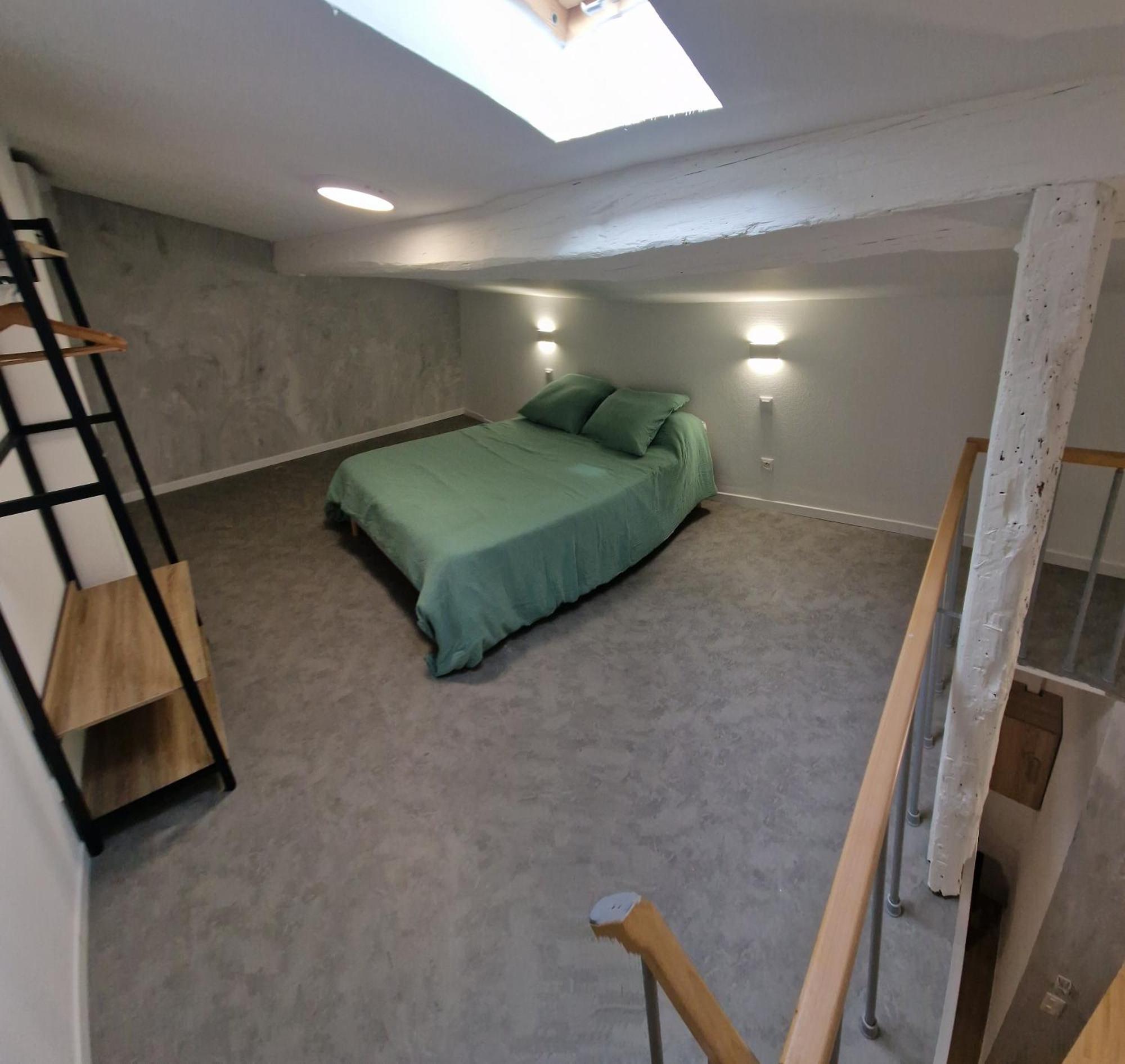 Saime Apartment Mèze Екстериор снимка