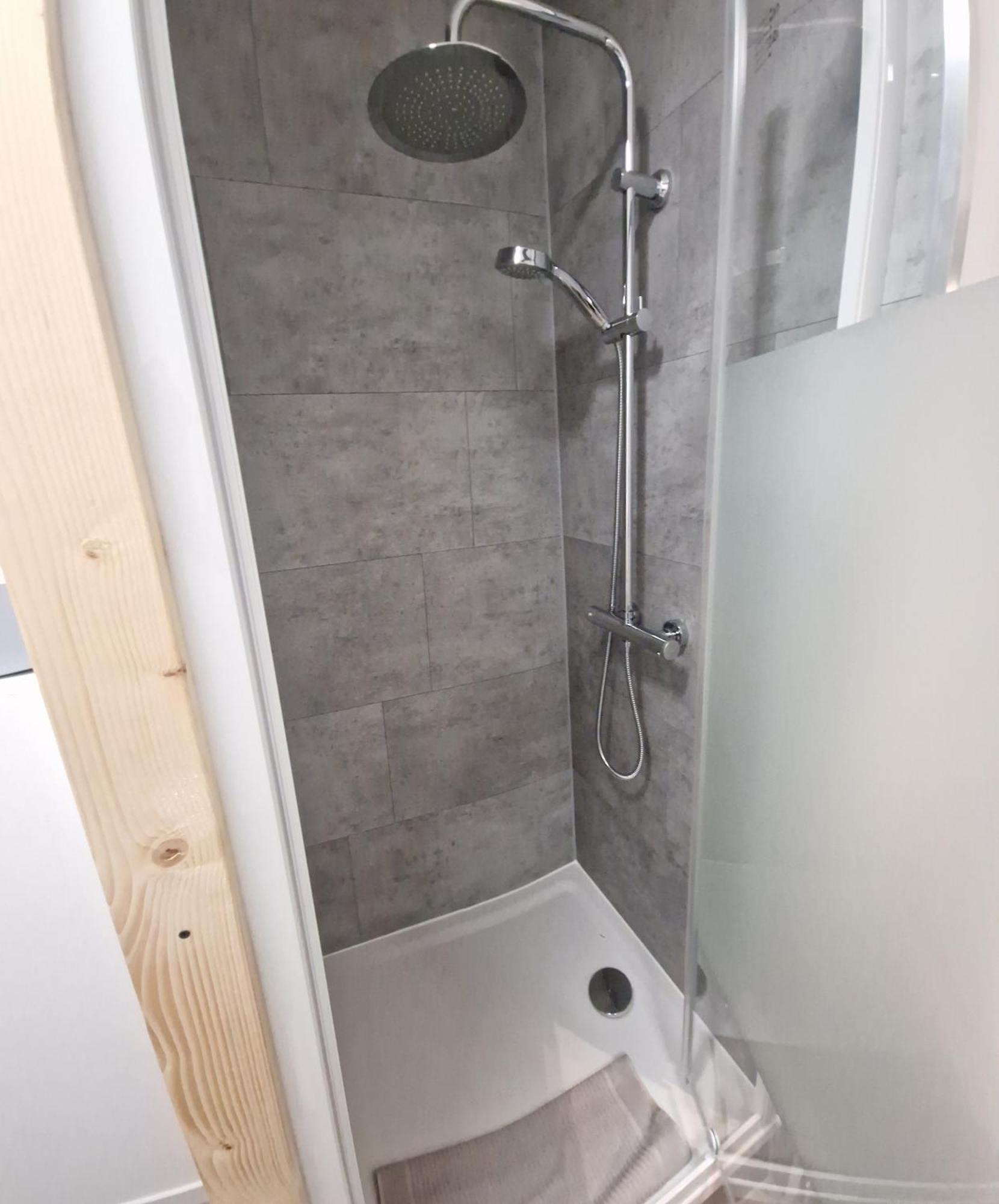 Saime Apartment Mèze Екстериор снимка