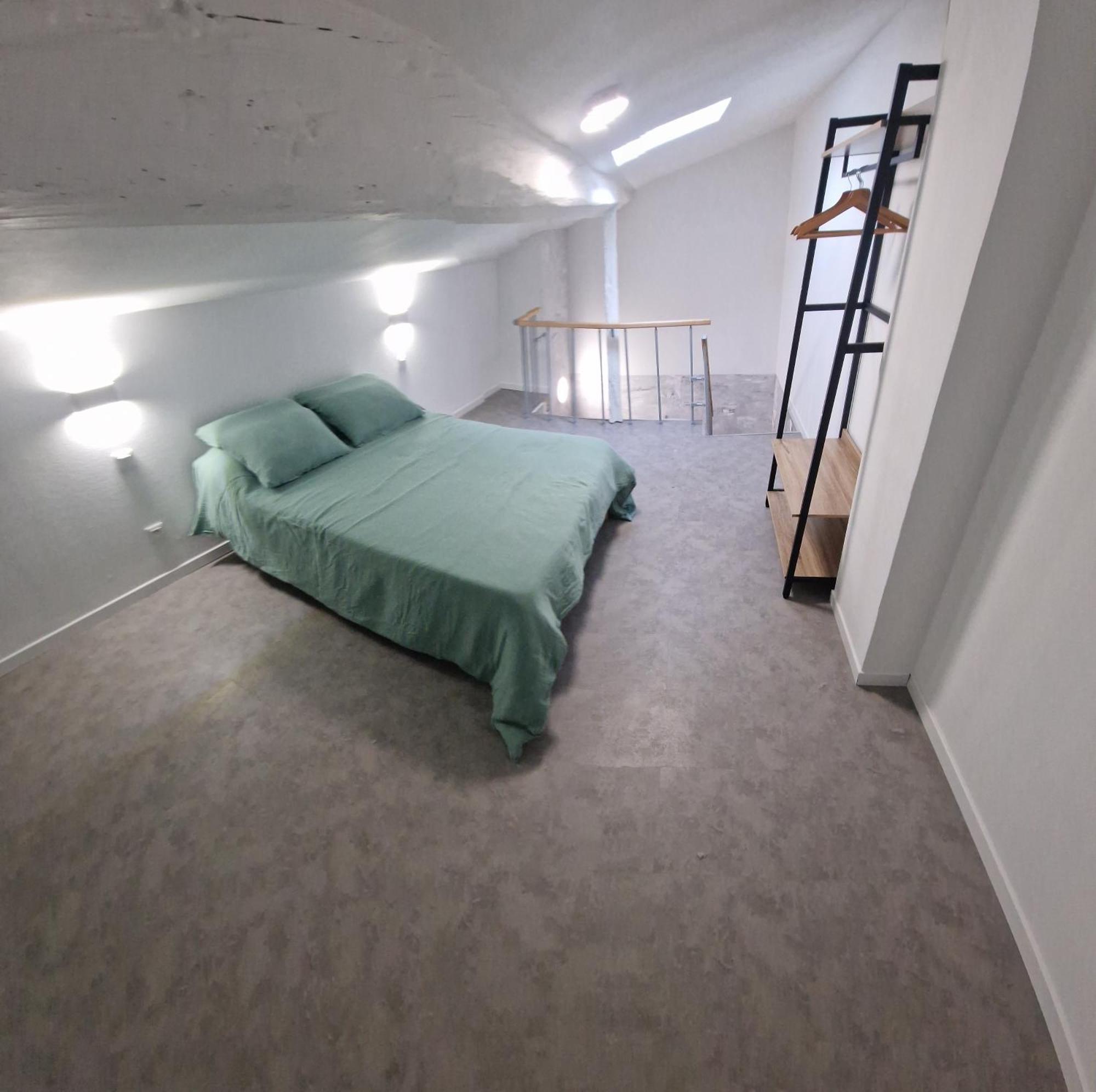 Saime Apartment Mèze Екстериор снимка